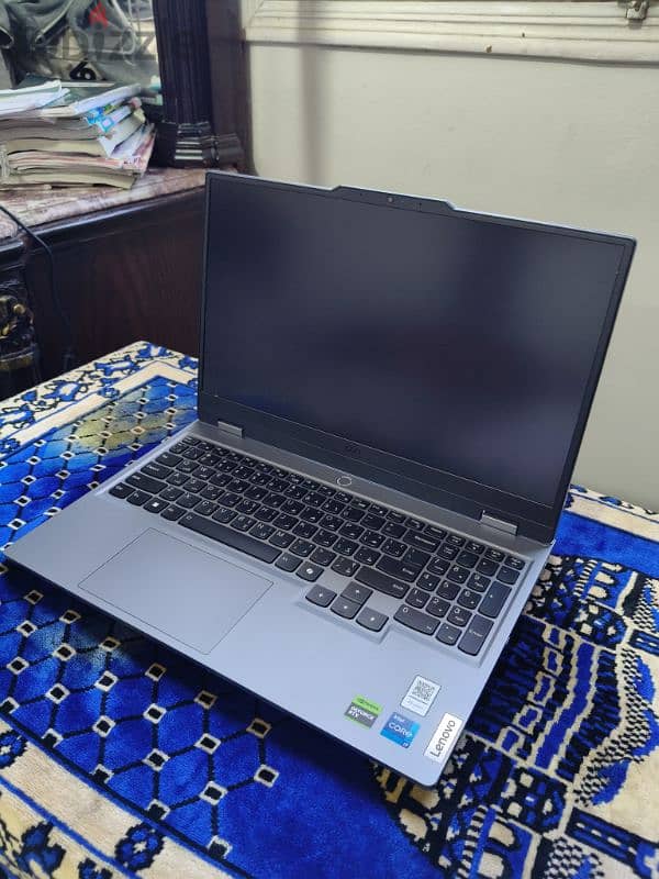 Lenovo LOQ 15irx9 RTX 4060 i7 13650hx 3