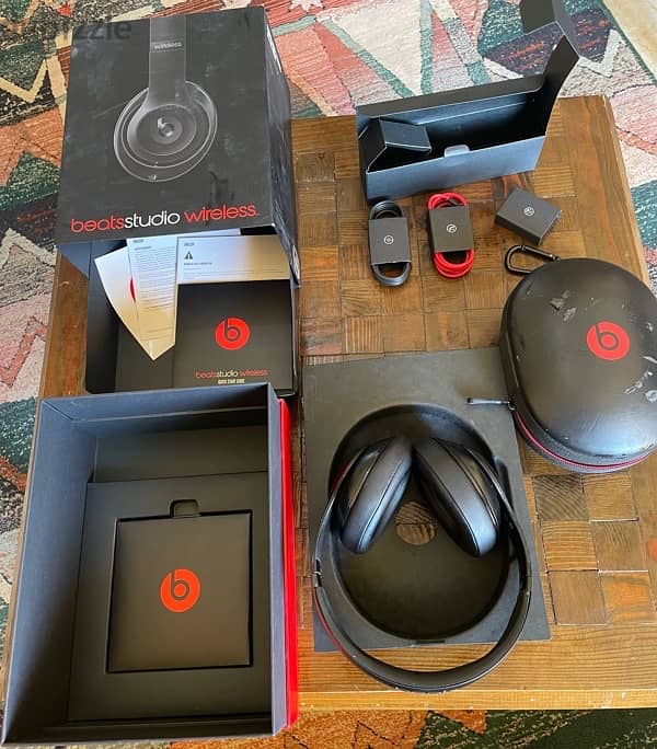 Beats Studio Wireless 0