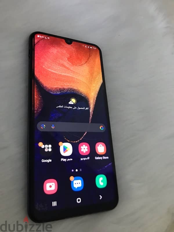 Samsung a50  بحاله ممتازه 3