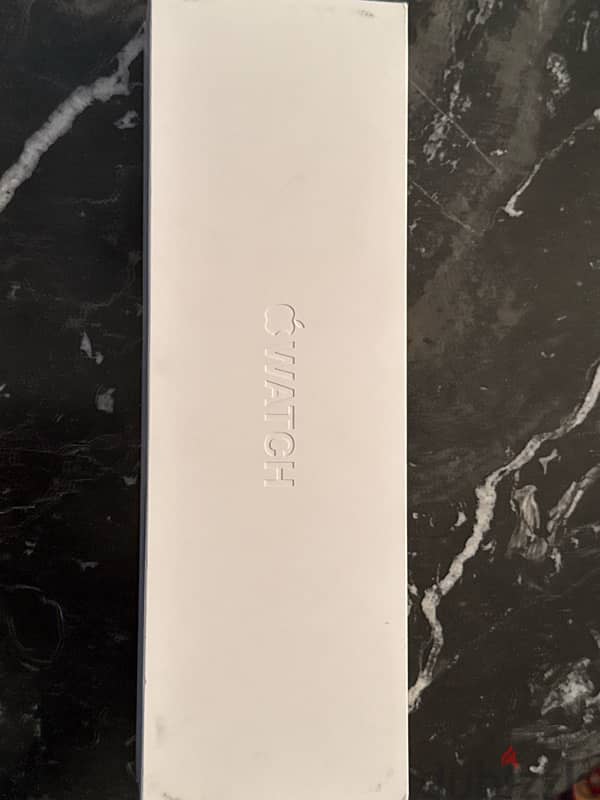 apple watch series 9 41mm starlight color 0