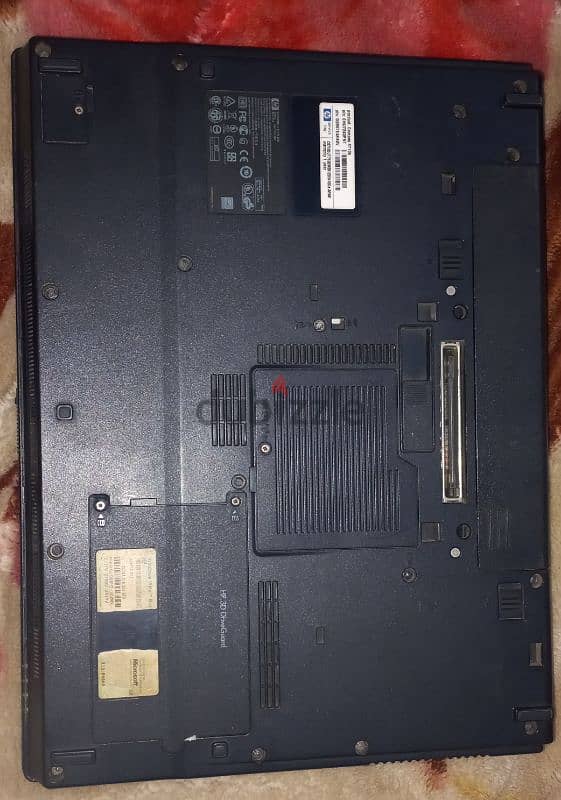 لاب توب HP Compaq 6710b 2