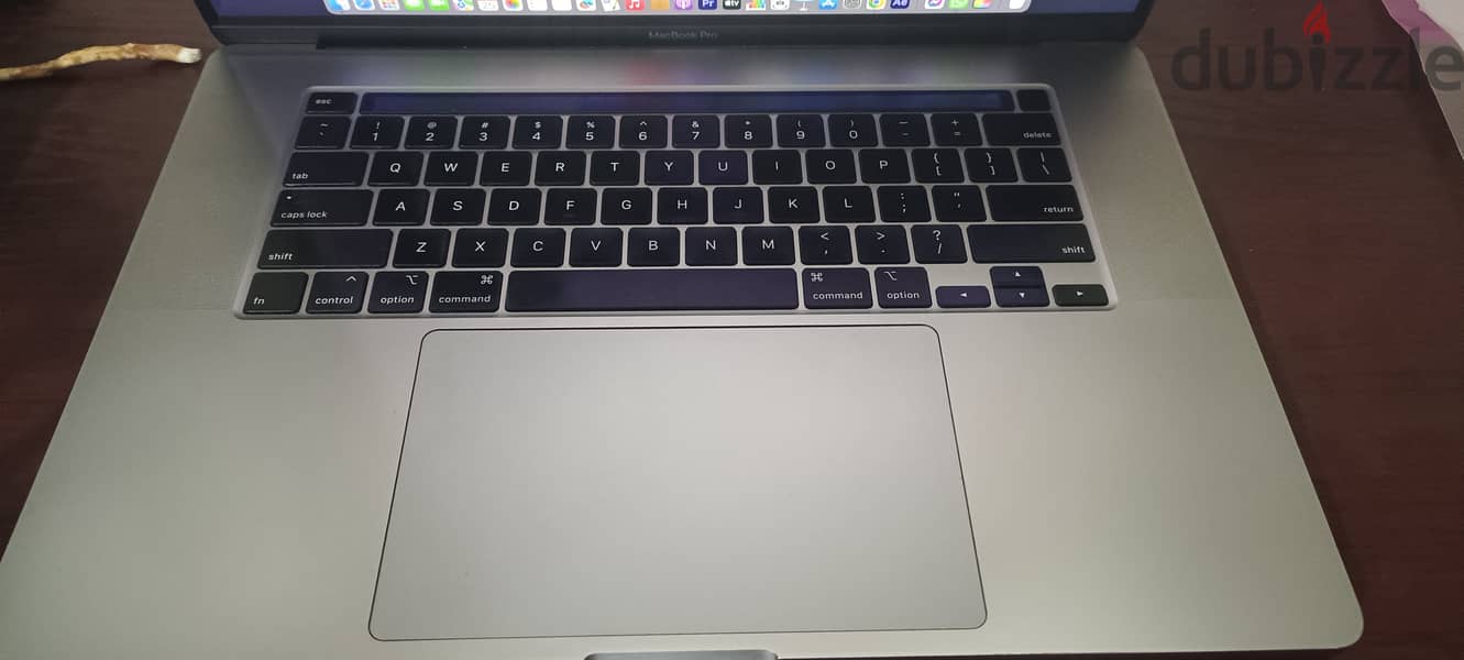 MacBook Pro 1