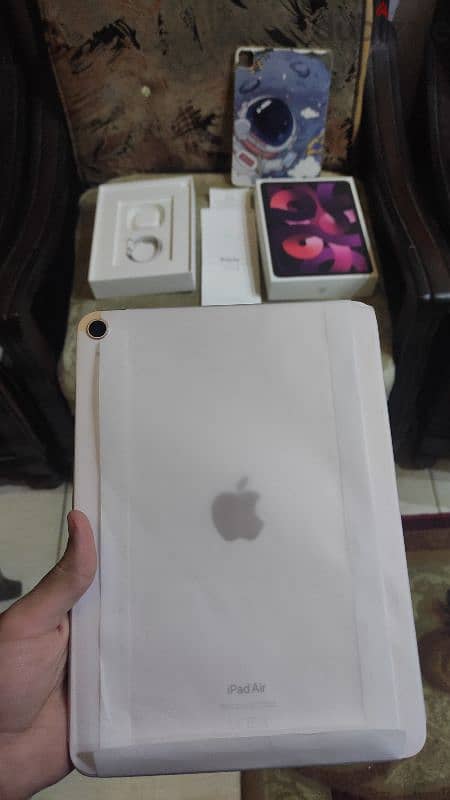 ipad Air 5 M1 2022 Like New 96% Battery 2