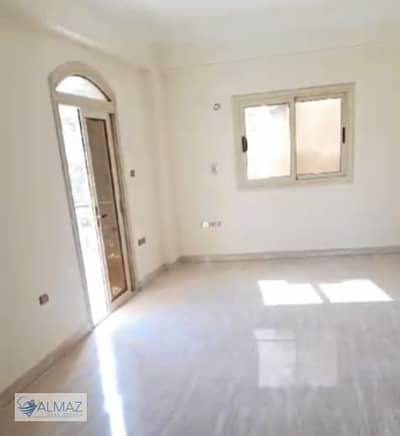 Residential and administrative apartment for rent in the Second District in the Fifth Settlement