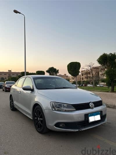 Volkswagen New Jetta 2012 فولكس فاجن جيتا حالة ممتازة