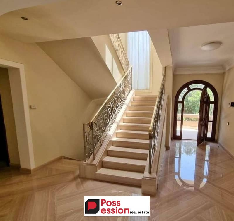 The last villa townhouse corner for sale, immediate receipt in the heart of El Shorouk with installments 0