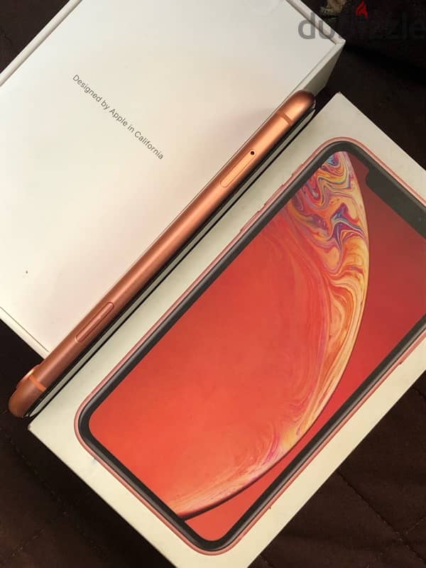 IPhone XR like new للبيع بحالة كويسة جدا 4