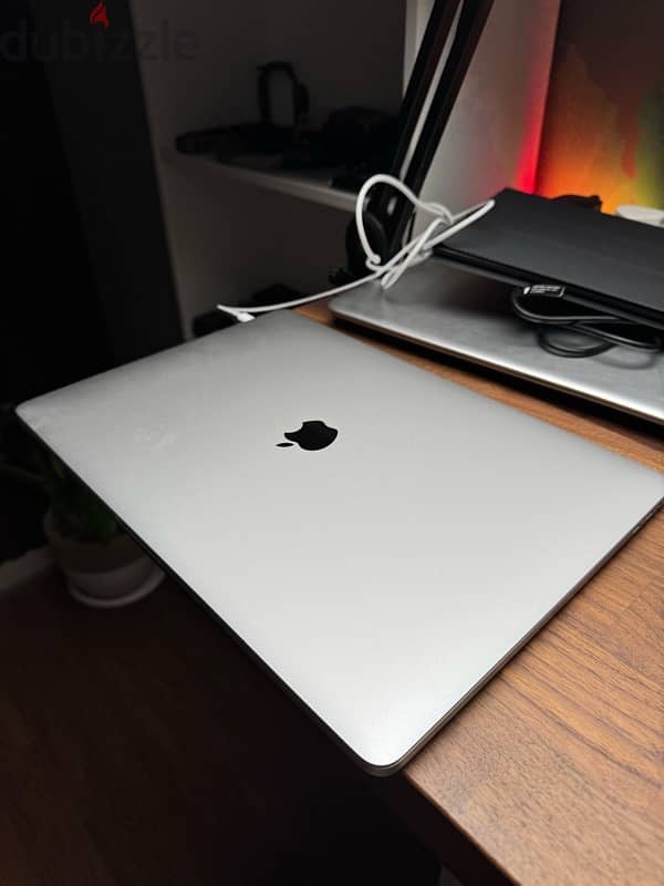 macbook pro 2016 core i7 1