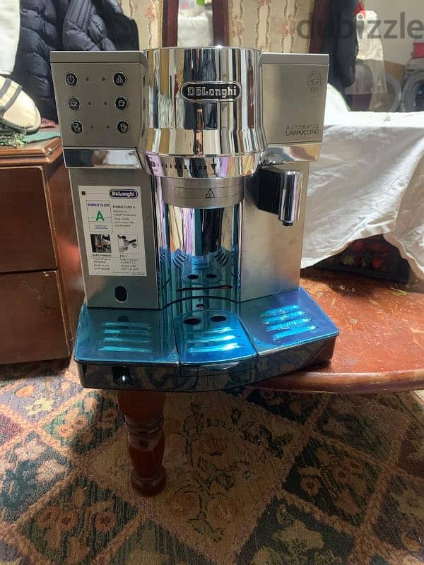 DeLonghi 4