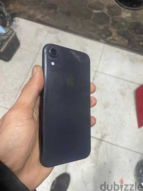 iPhone XR 7