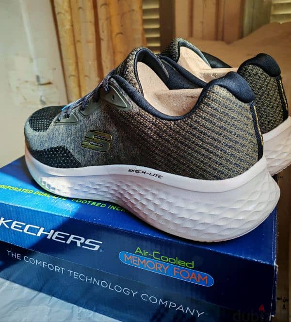 skechers lite pro 6