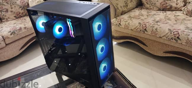 تجميعة PC RTX 4070 SUPER من دبي  ( كسر زيرو )