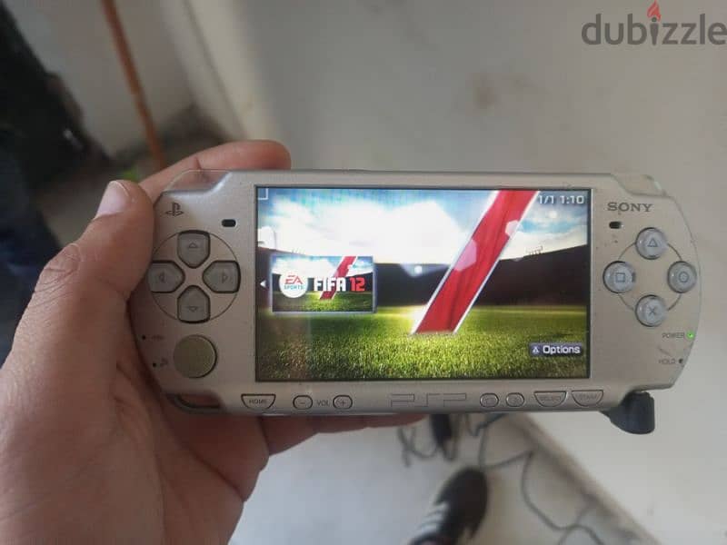 sony psp e3000  limited edition 4