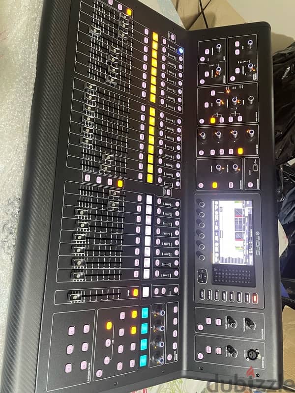 mixer midas m 32 live 1