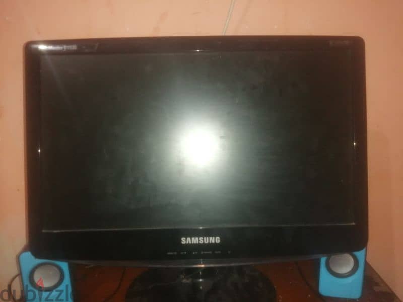 Samsung monitor 19" 0