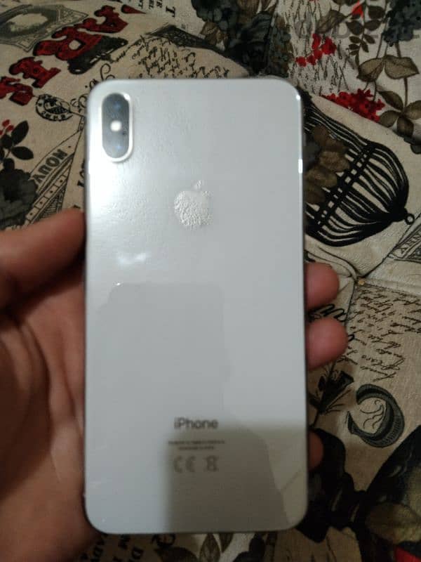 xs max 1