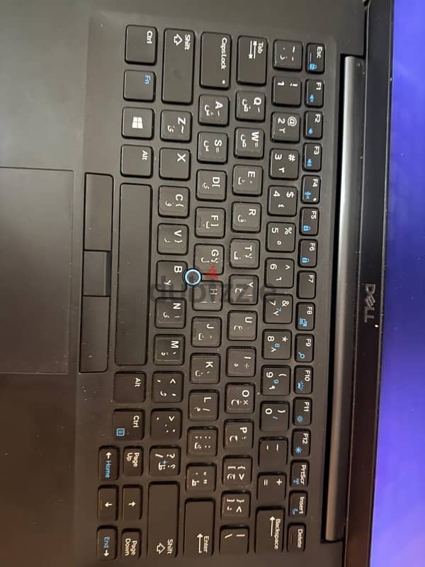 Dell Latitude 7490 1