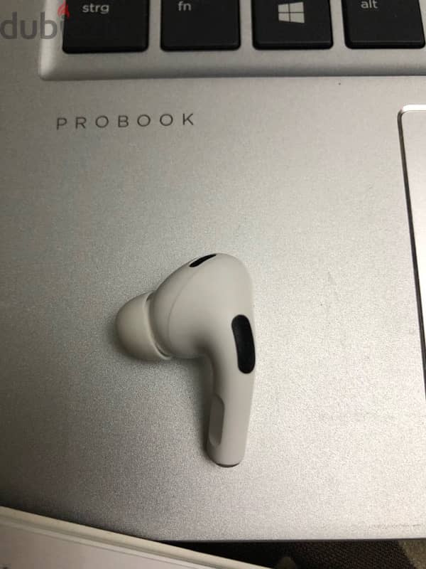 original airpods pro 2 left earpod 1