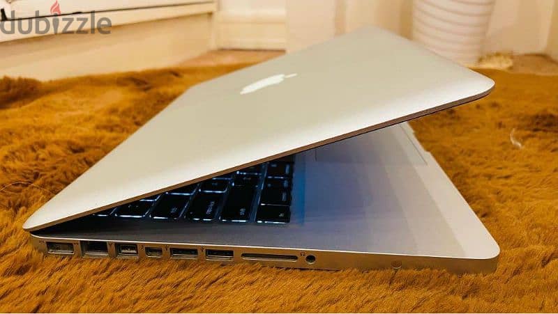 حالتة زيرو لابتوب ابل Apple MacBook Pro 3