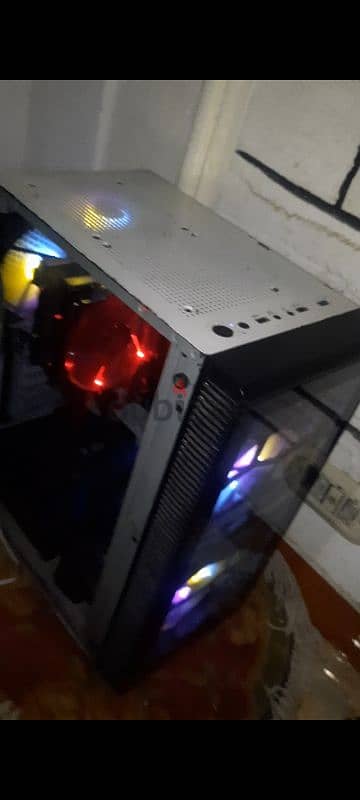 PC تجميعة بدون كرت شاشة جيل عاشر 1