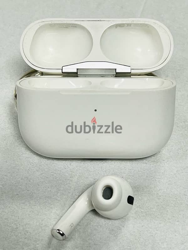 original apple airpods pro 1