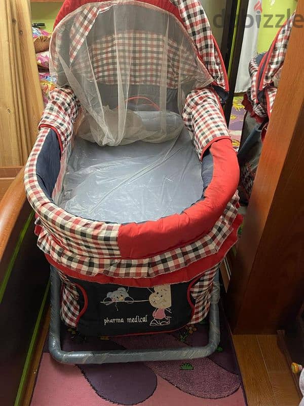 سرير أطفال للبيع جديد تماما baby bassinet brand new 0