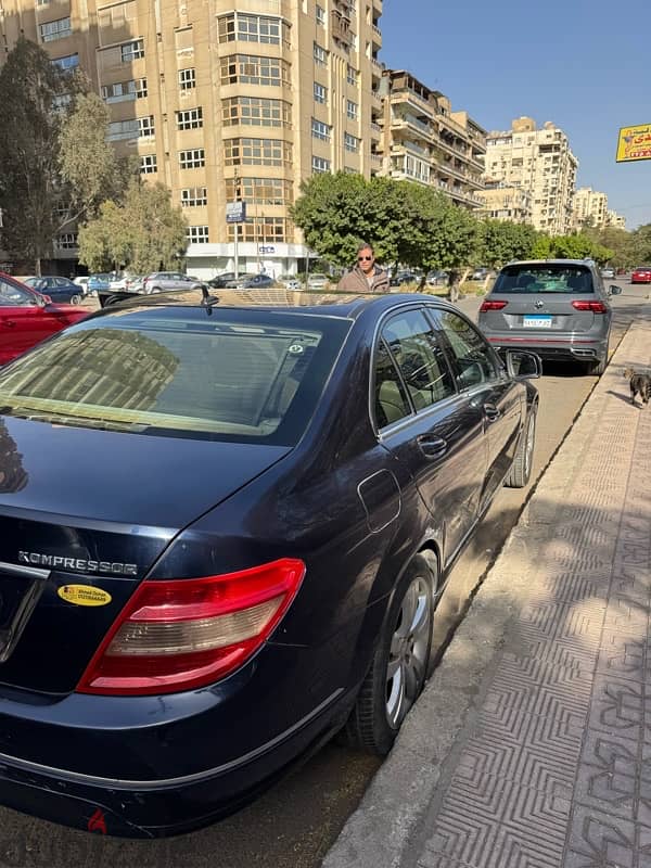 Mercedes-Benz C200 2009 0