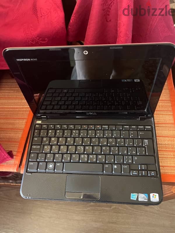 Dell mini laptop in an excellent condition with original charger 1