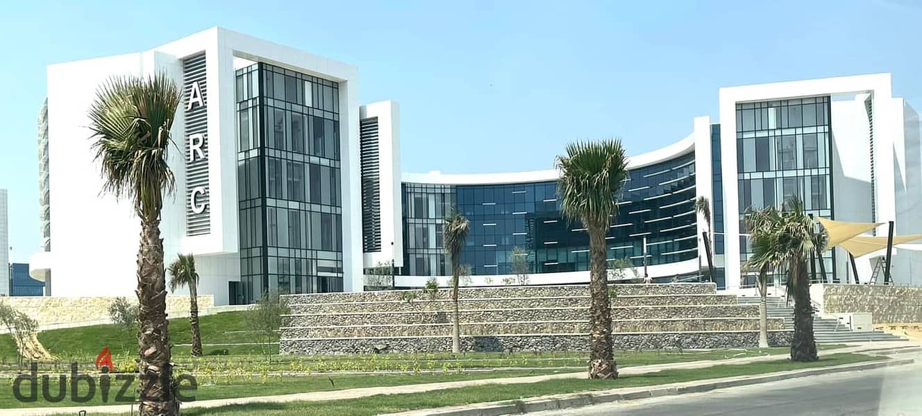 مكتب للبيع 68م بدون تشطيب في القرية الذكية Arc Business Park 0