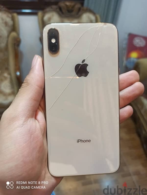 ipone xs max 8