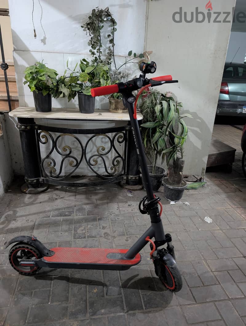 Crony Electric Scooter 60kmh edition with range 20KM . . . negotiable 0