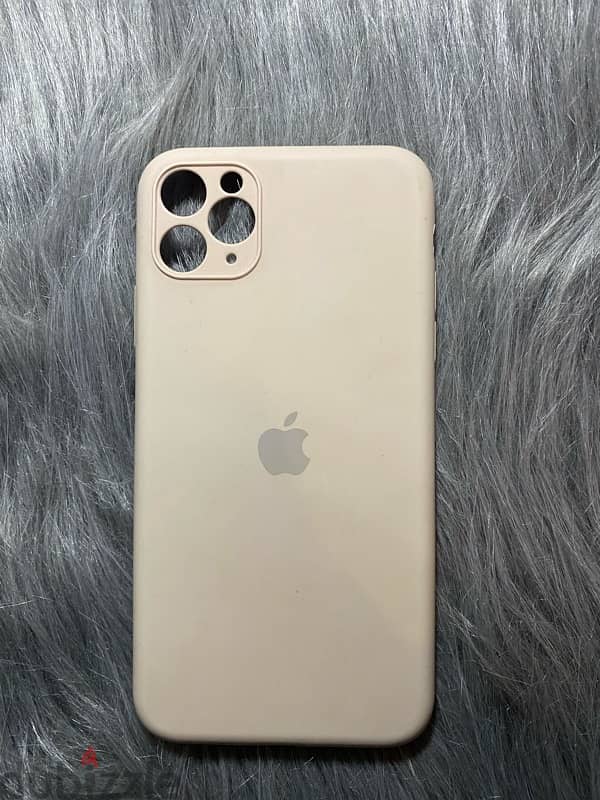 iphone 11 pro max case cover الثلاثه ب  300 5