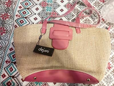 dejavu handbag