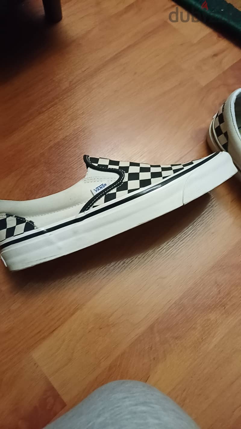 Vans black and white checkered shoes 5