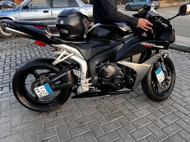 هوندا 600rr 0