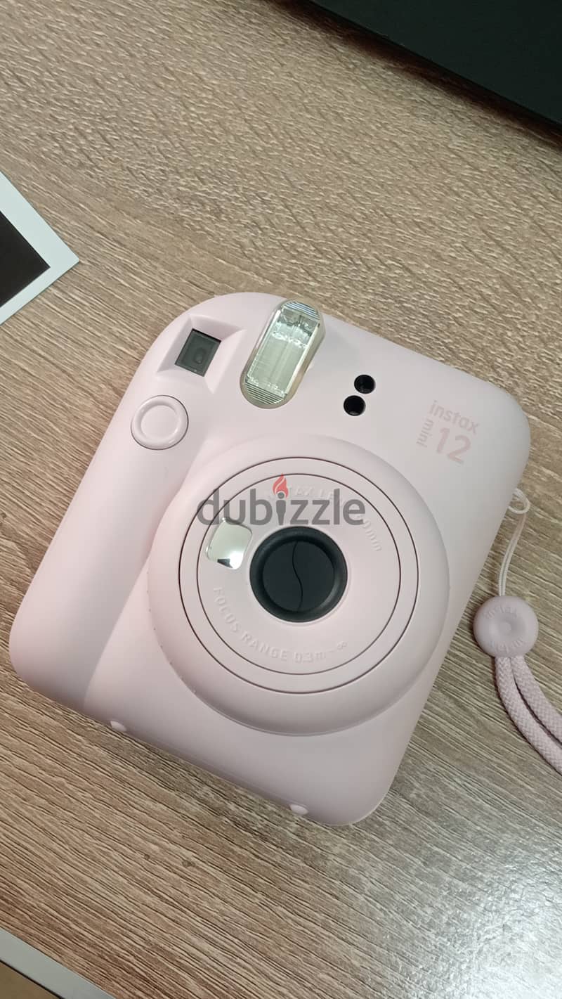 Instax Mini 12 Instant Camera – Like New! 2