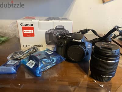 CANON EOS 4000D with box & charger & bag