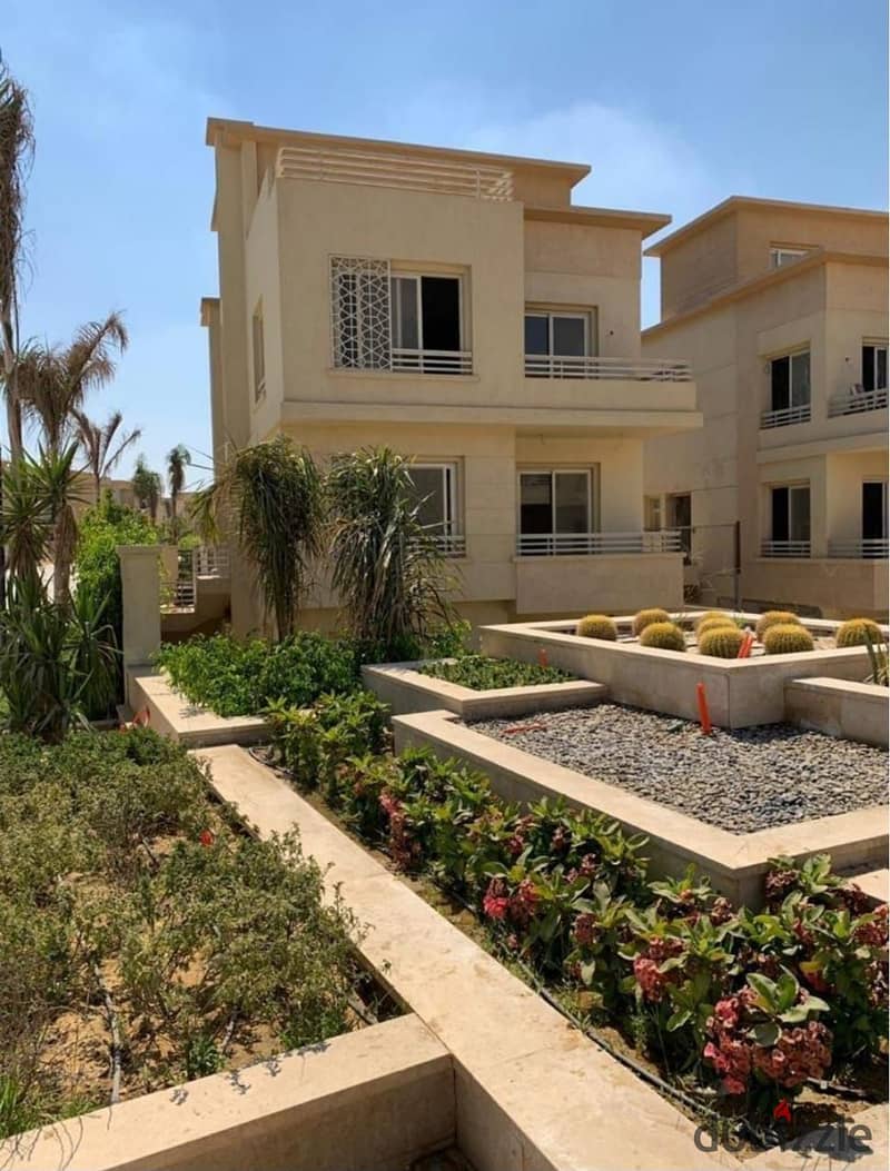 villa with 6 rooms, resale, immediate delivery, prime location, in front of Al-Jazira Club and next to New Giza and Palm Hills. 0