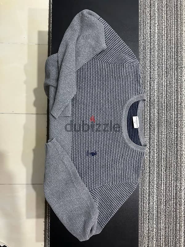 US Polo sweatshirt مقاس Medium 1