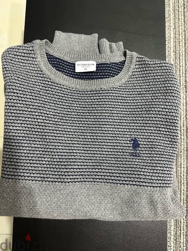 US Polo sweatshirt مقاس Medium 2