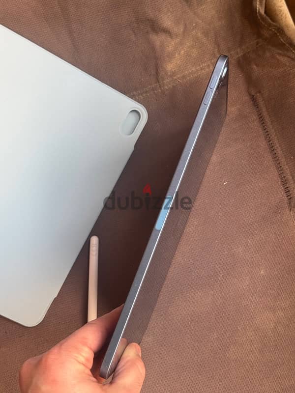 ** iPad Air 5 256GB وارد المانيا** 10