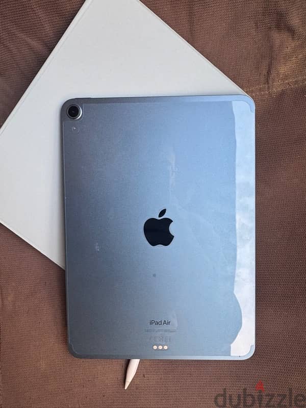 ** iPad Air 5 256GB وارد المانيا** 11