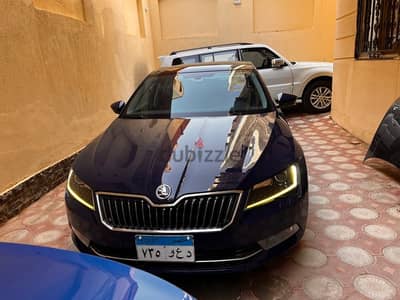 Skoda Superb 2018 امبيشن