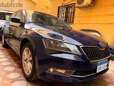 Skoda Superb 2018 امبيشن