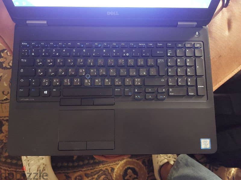 latitude e5570 3