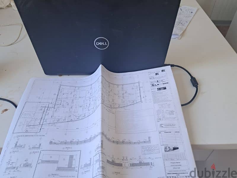 Dell latitude 5780 3