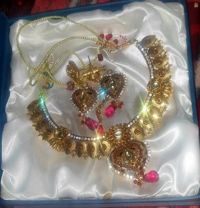 Indian hand made jewelry set