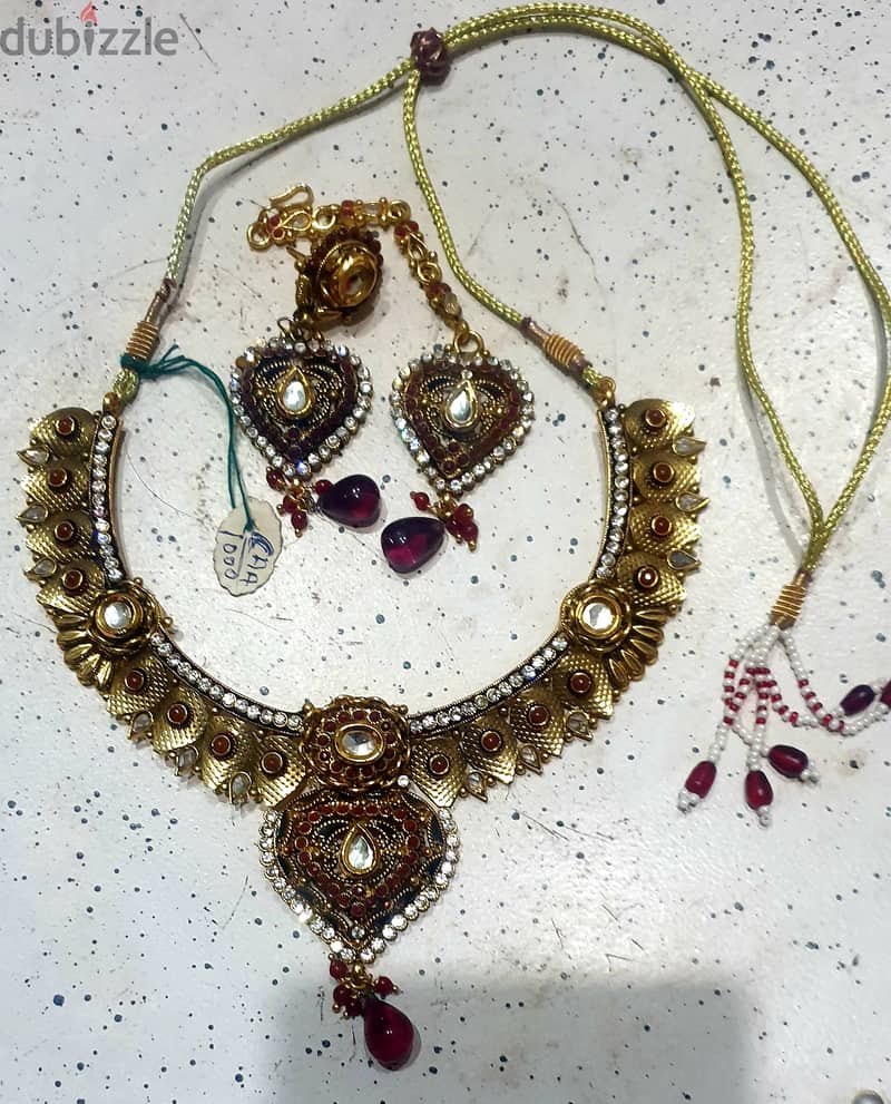 Indian hand made jewelry set 1