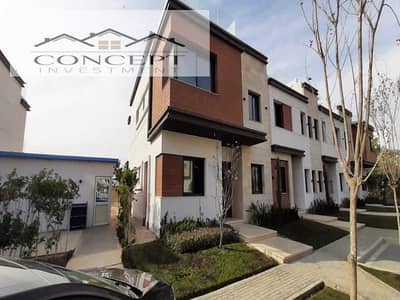 For Sale Townhouse Corner 287Sqm In AZZAR COMPOUND