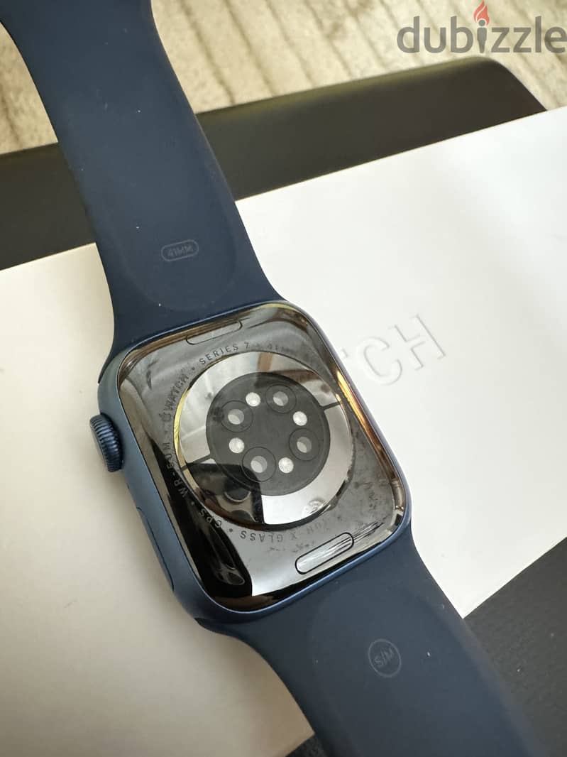 Apple watch series 7 2